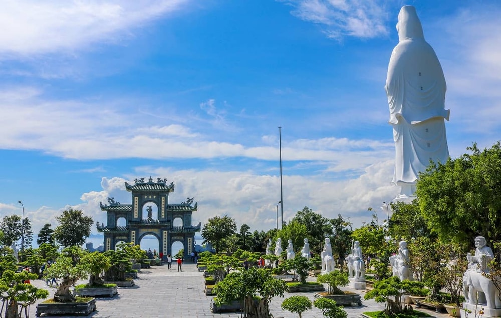 Hình ảnh chùa Linh Ứng Đà Nẵng